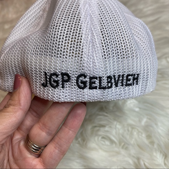 NWOT JGP Gelbvieh Mesh Flexfit Back men’s hat - Picture 2 of 5